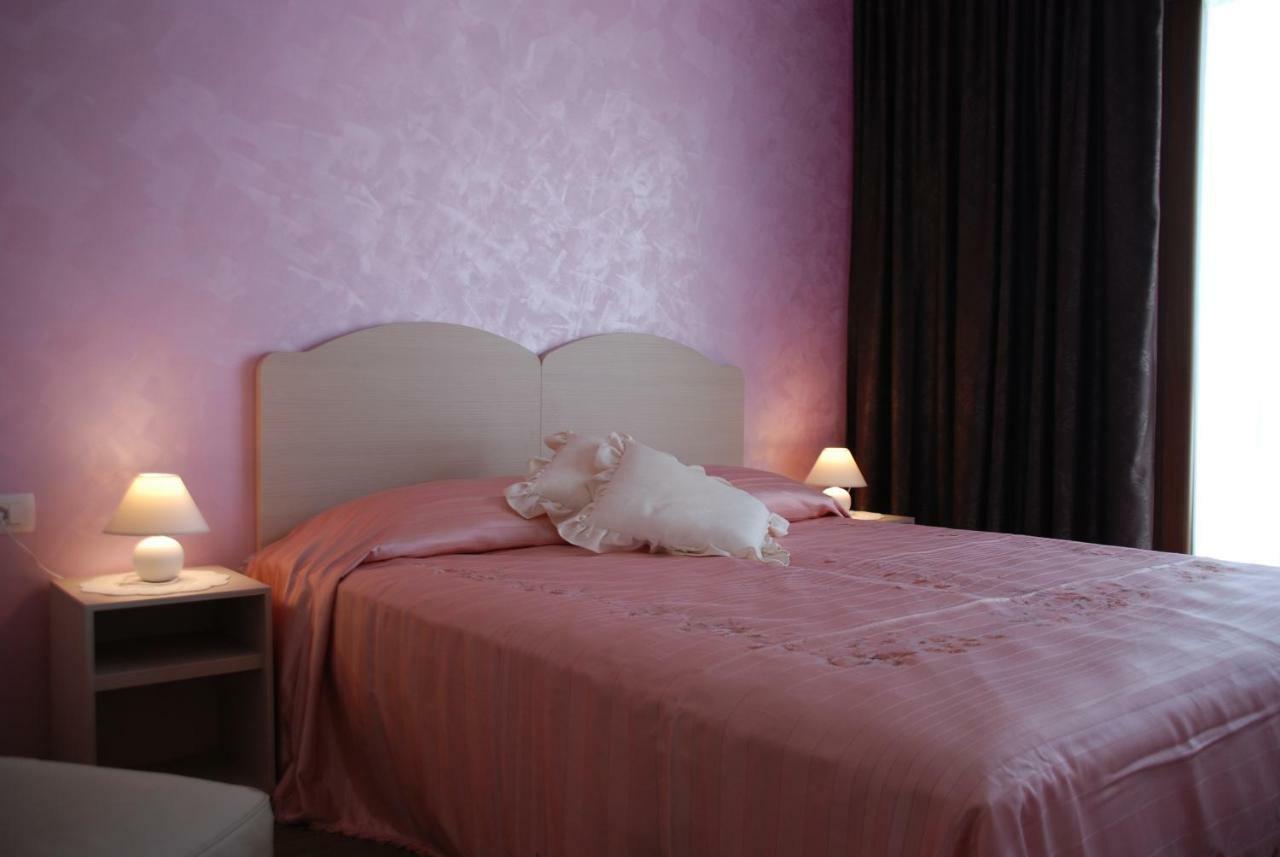Rooms Edda Savudrija Esterno foto