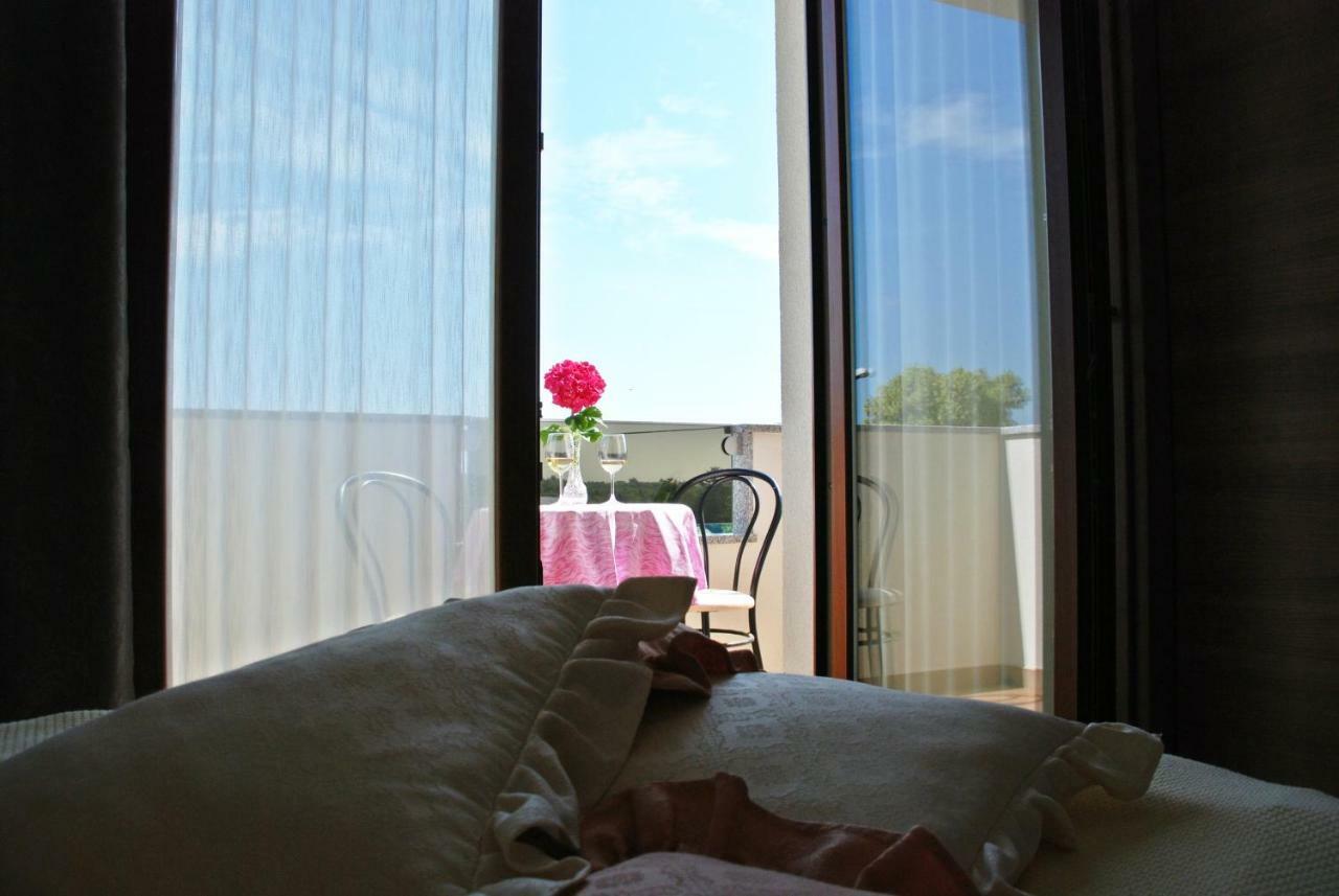 Rooms Edda Savudrija Esterno foto